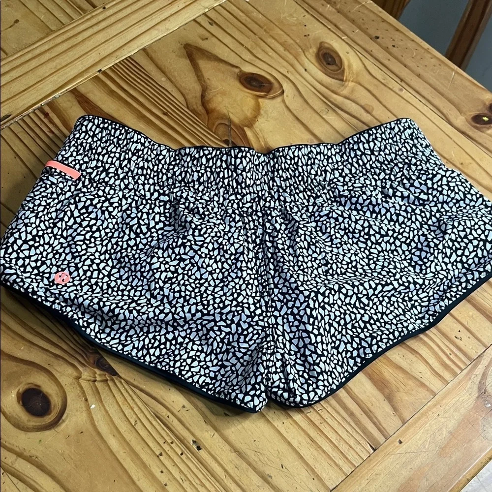 Lululemon Surf Short II Reversible Shorts